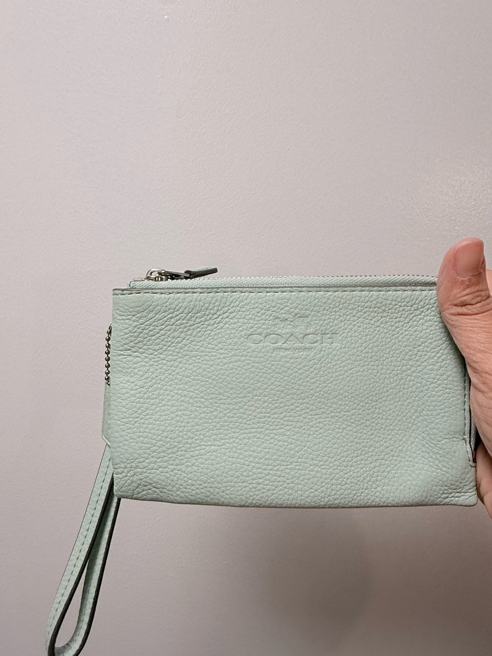 Y2K Coach Mint Green Pebbled Leather Wristlet